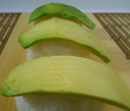 sushi nigiri avocado