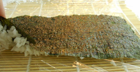 uramaki roll nora flipped